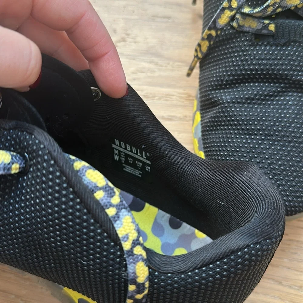 NOBULL Black and Yellow Mens 10.5  Sneakers - Picture 3 of 6